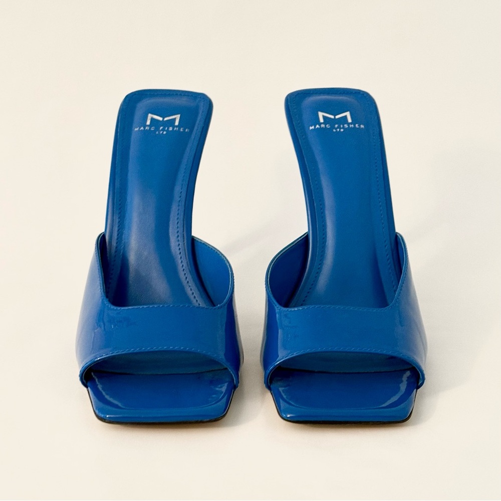 Marc Fisher Vibrant Blue Baber Heels, sz 9.5